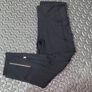 Lululemon Capris with pockets